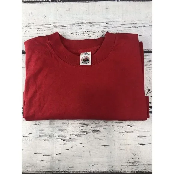 Vintage Fruit of the Loom  T Shirt Medium‎  Red Made in USA Single Stitch - Picture 7 of 7